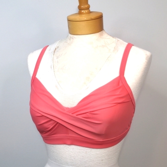 Athleta Twister Coral Pink Bikini Top 32 D/DD Twist Front Strappy Wired Lined - Picture 8 of 14
